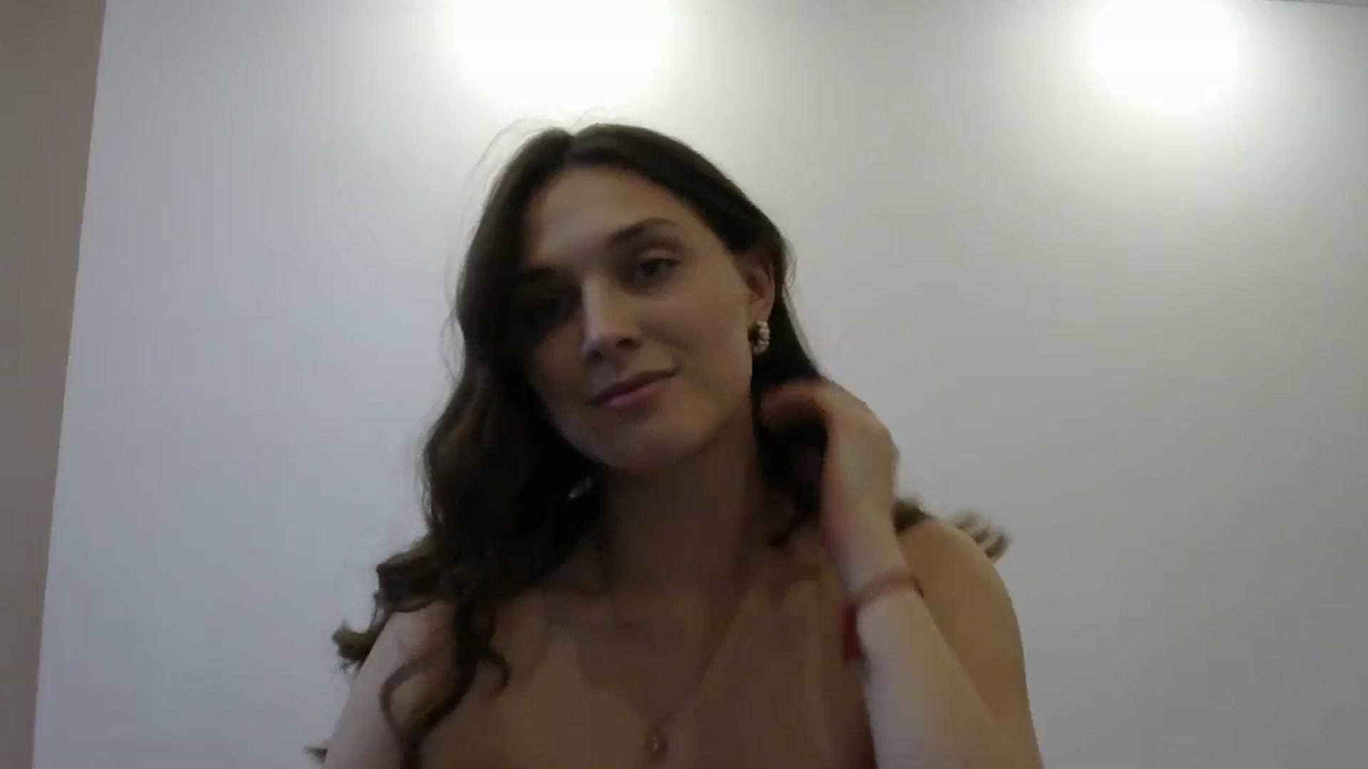 Gallery image thumbnail from HaleyReed's myfreecams stream on, 05/24/2024, 16:07 image 2 of 20