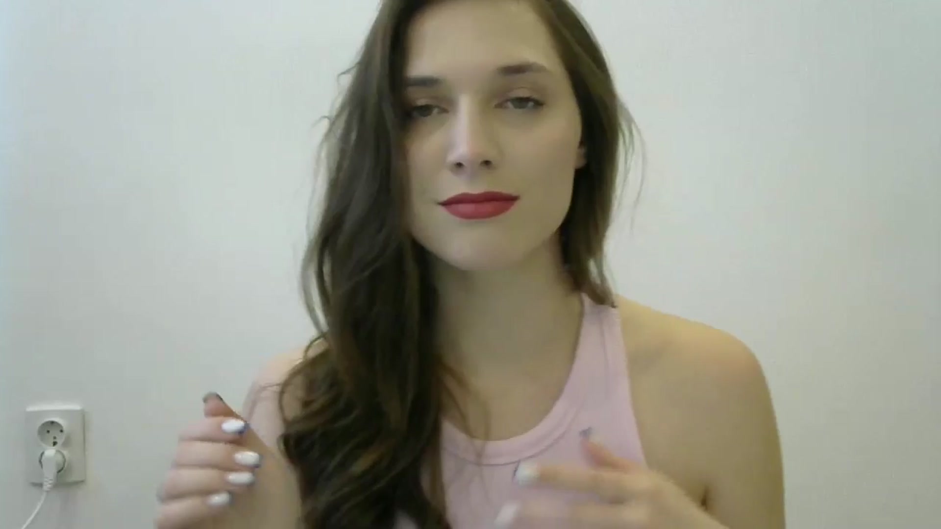 Gallery image thumbnail from HaleyReed's myfreecams stream on, 05/26/2024, 11:30 image 10 of 20