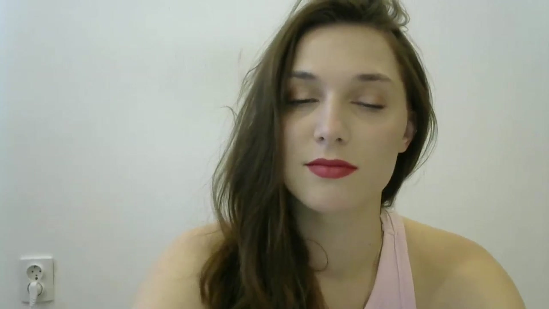 Gallery image thumbnail from HaleyReed's myfreecams stream on, 05/26/2024, 11:30 image 16 of 20
