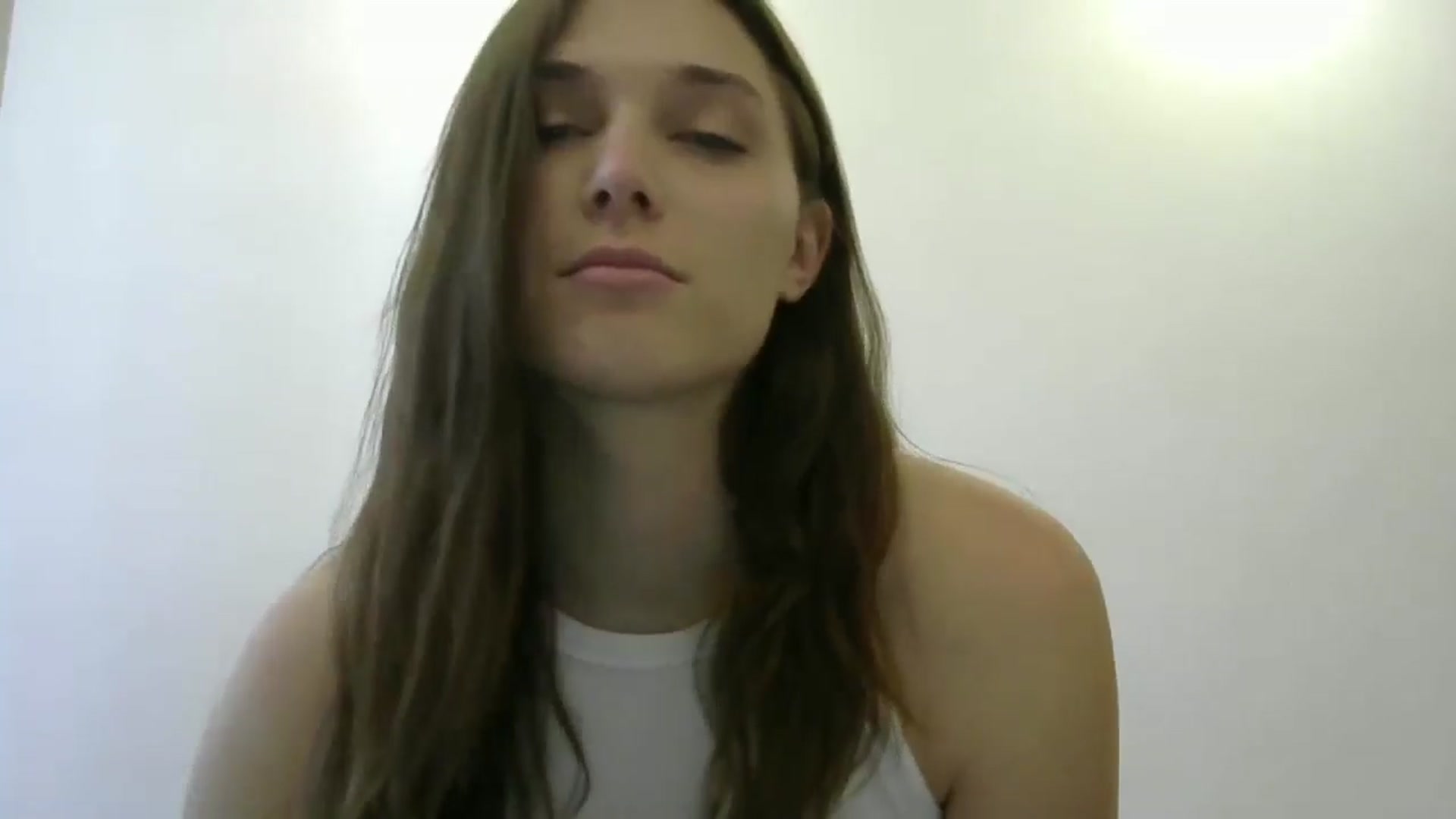 Gallery image thumbnail from HaleyReed's myfreecams stream on, 05/27/2024, 10:59 image 14 of 20