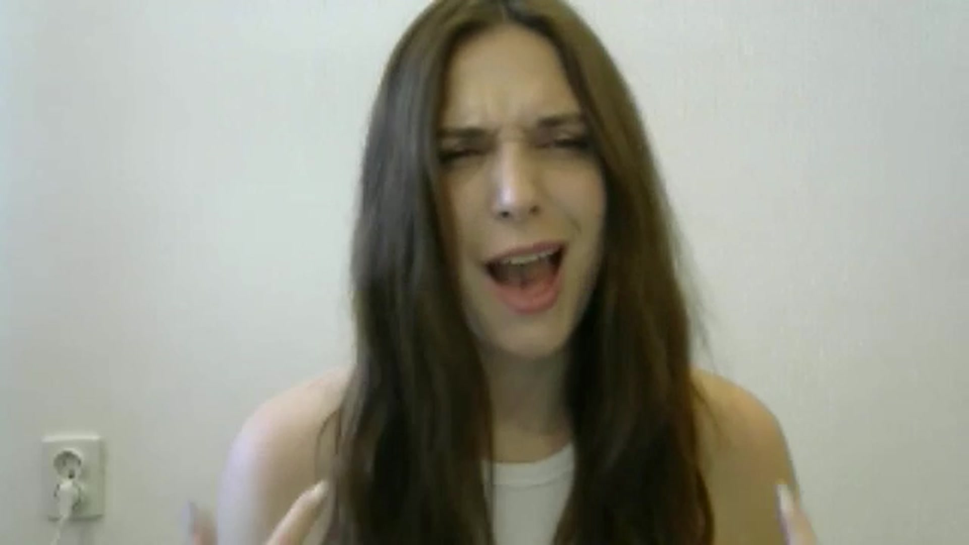 Gallery image thumbnail from HaleyReed's myfreecams stream on, 05/27/2024, 14:31 image 4 of 20