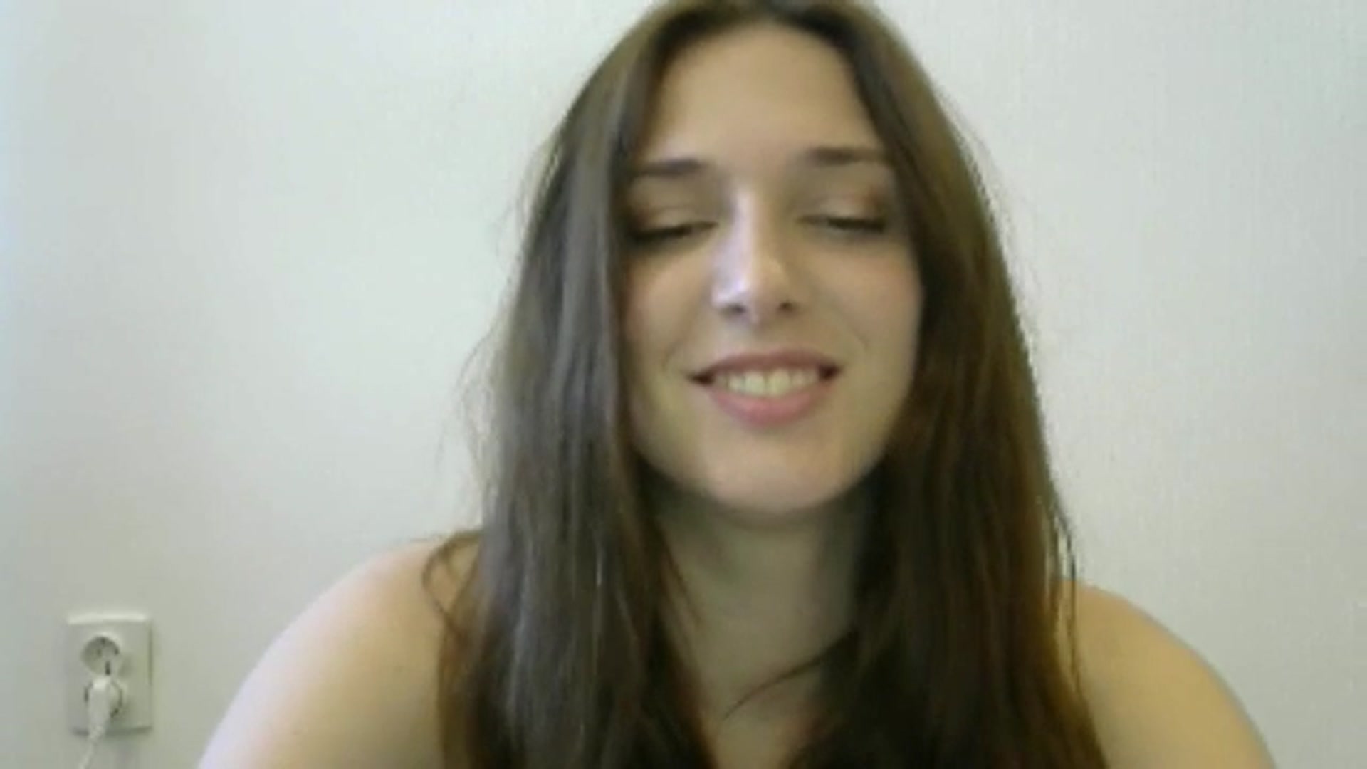 Gallery image thumbnail from HaleyReed's myfreecams stream on, 05/27/2024, 14:31 image 19 of 20