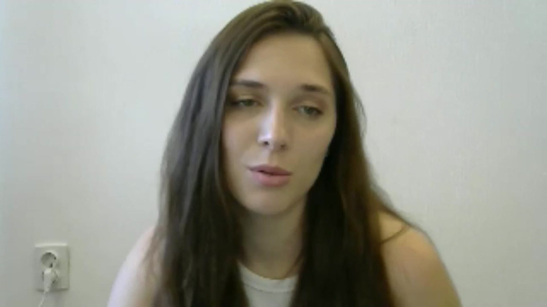 Gallery image thumbnail from HaleyReed's myfreecams stream on, 05/27/2024, 14:31 image 17 of 20