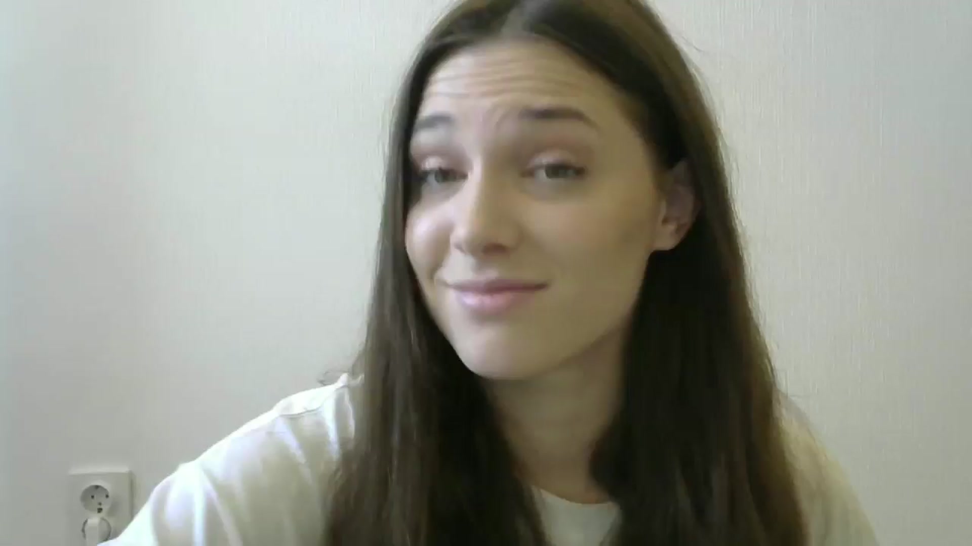 Gallery image thumbnail from HaleyReed's myfreecams stream on, 05/28/2024, 07:38 image 2 of 20