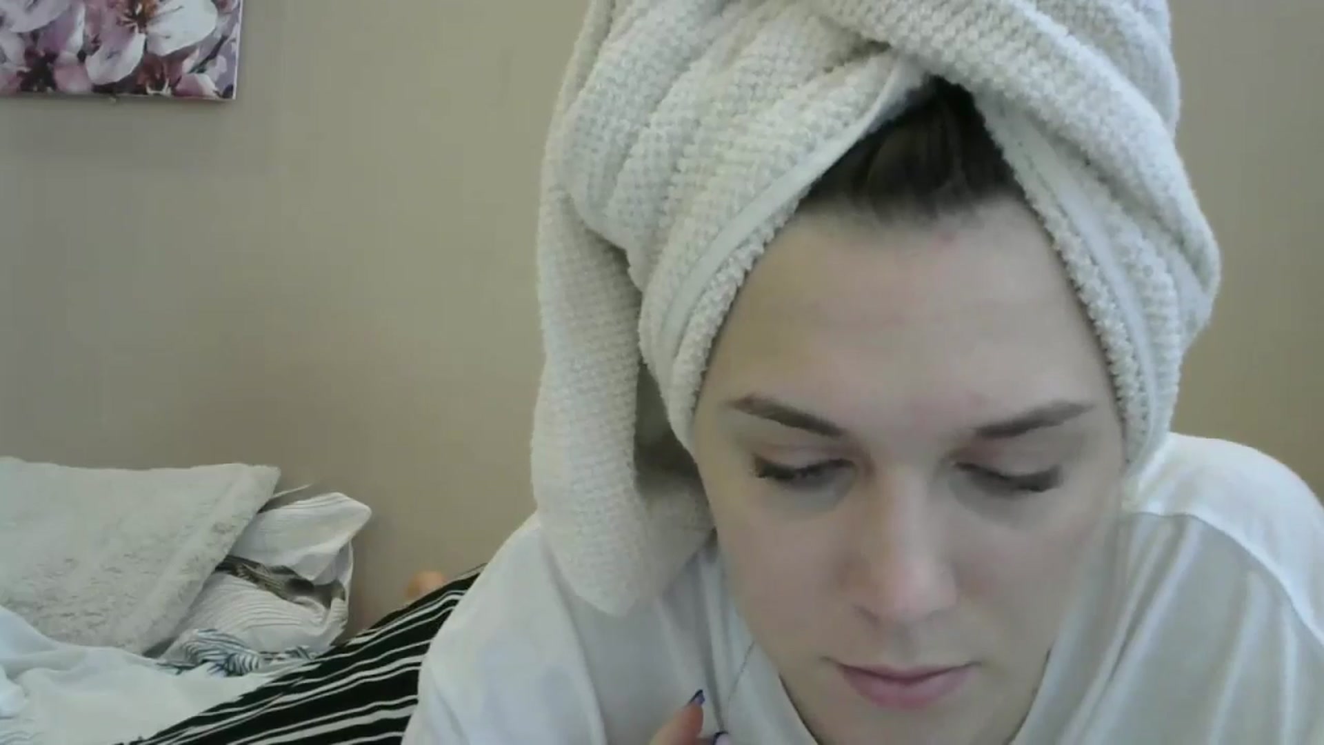 Gallery image thumbnail from HaleyReed's myfreecams stream on, 05/28/2024, 11:26 image 9 of 20