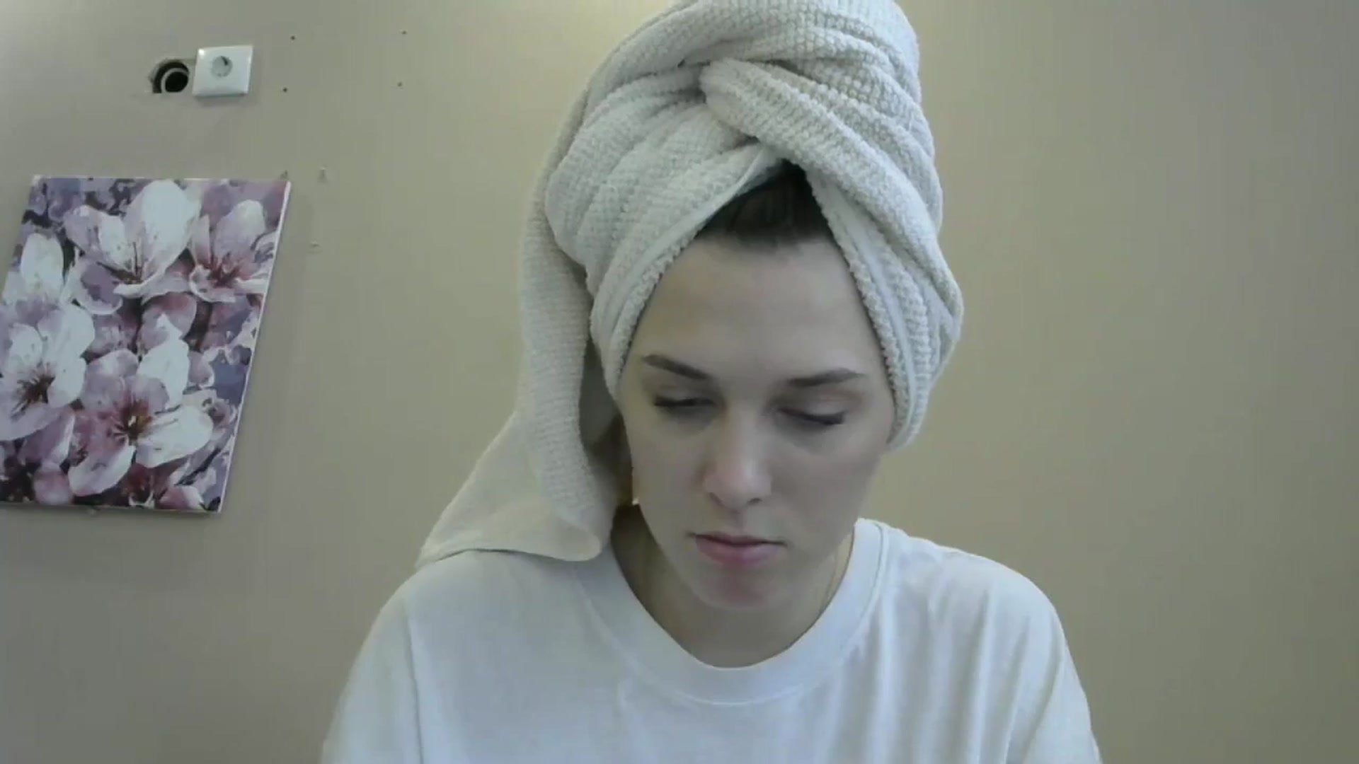 Gallery image thumbnail from HaleyReed's myfreecams stream on, 05/28/2024, 11:26 image 2 of 20