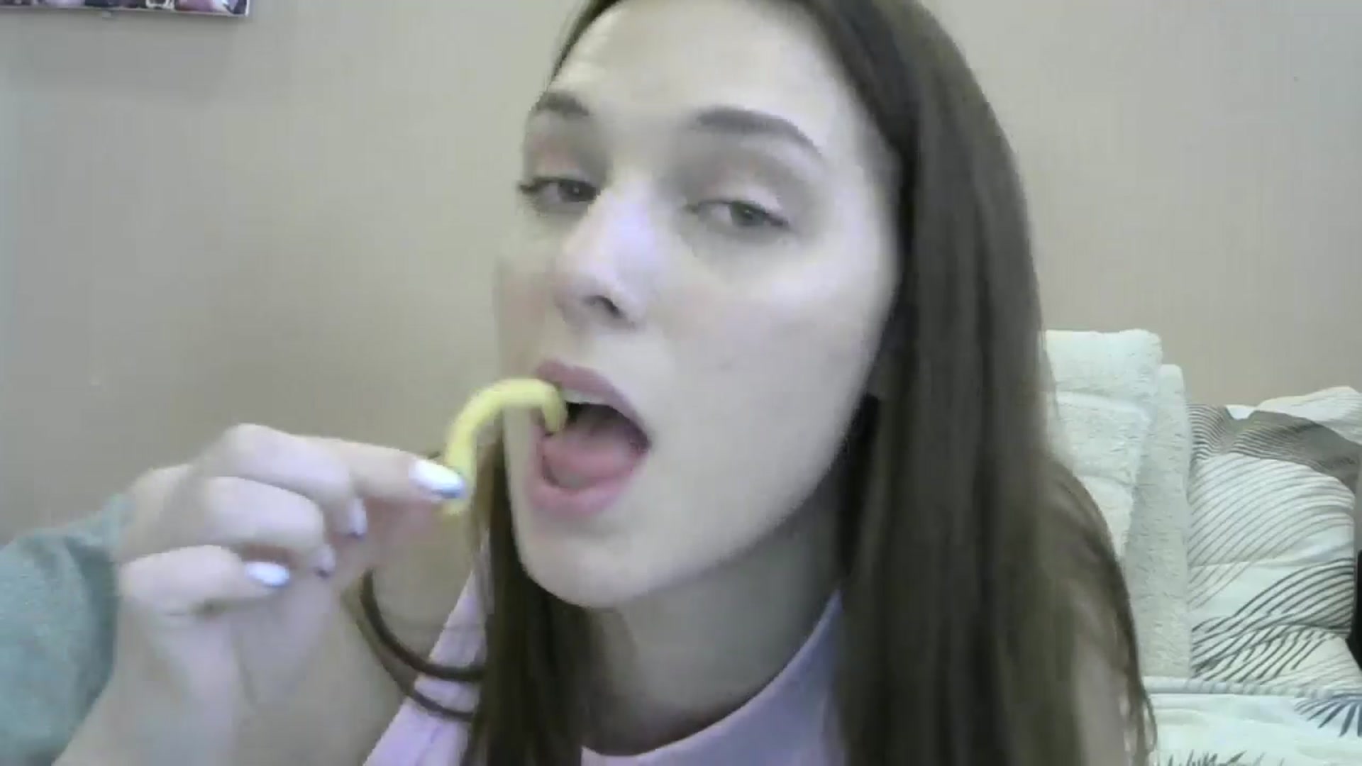 Gallery image thumbnail from HaleyReed's myfreecams stream on, 05/29/2024, 15:38 image 8 of 20