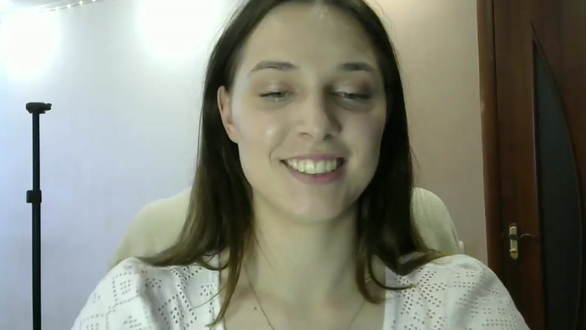 Gallery image thumbnail from HaleyReed's myfreecams stream on, 05/30/2024, 11:25 image 17 of 20