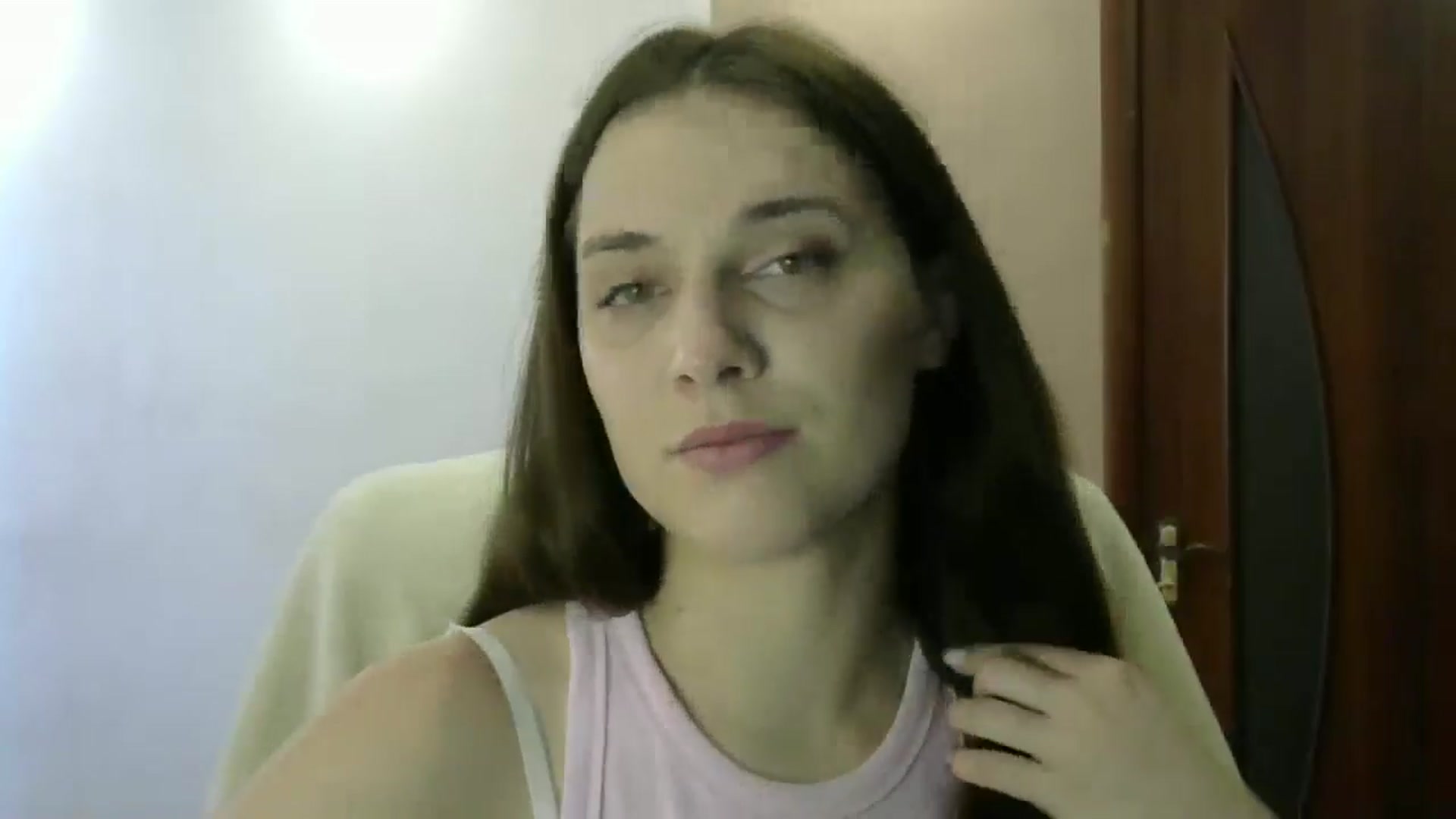 Gallery image thumbnail from HaleyReed's myfreecams stream on, 05/31/2024, 09:29 image 5 of 20