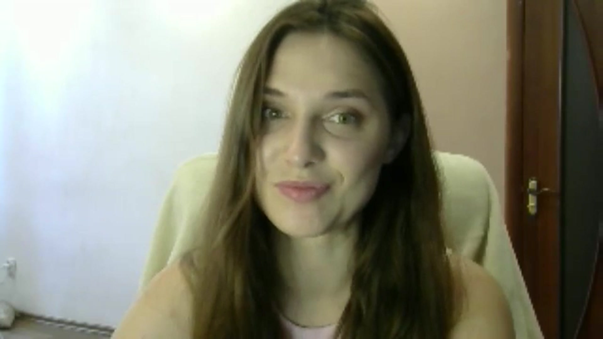 Gallery image thumbnail from HaleyReed's myfreecams stream on, 05/31/2024, 10:32 image 6 of 20