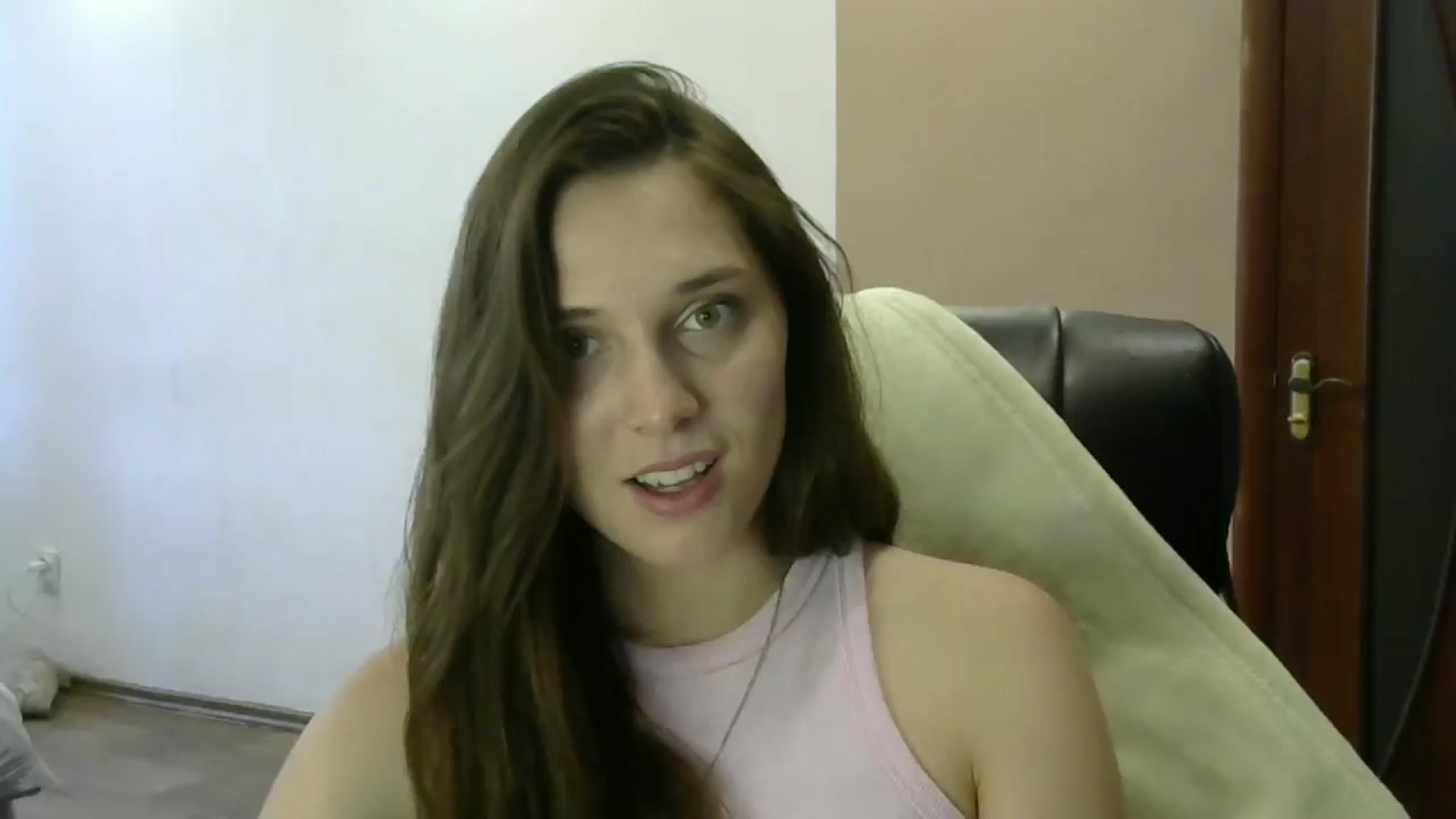 Gallery image thumbnail from HaleyReed's myfreecams stream on, 05/31/2024, 13:04 image 14 of 20