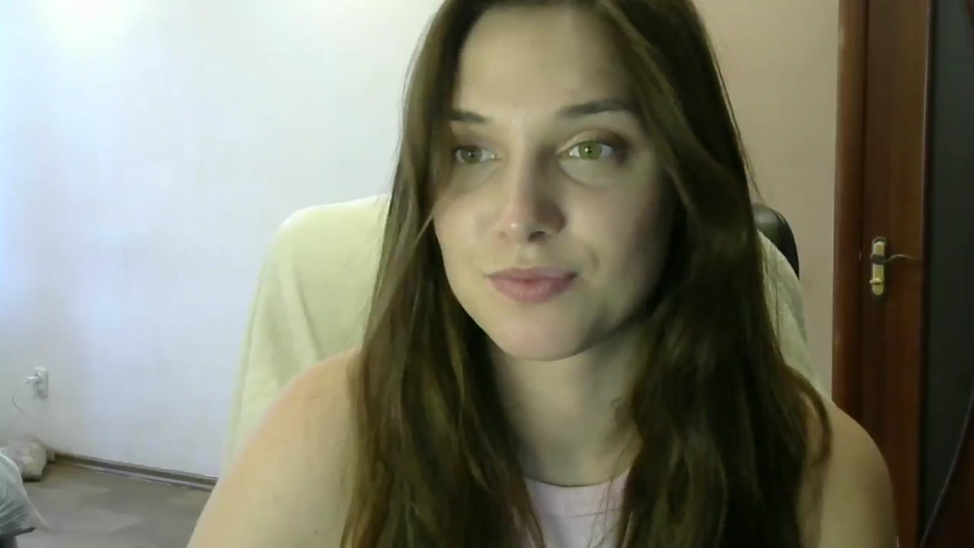 Gallery image thumbnail from HaleyReed's myfreecams stream on, 05/31/2024, 13:04 image 3 of 20