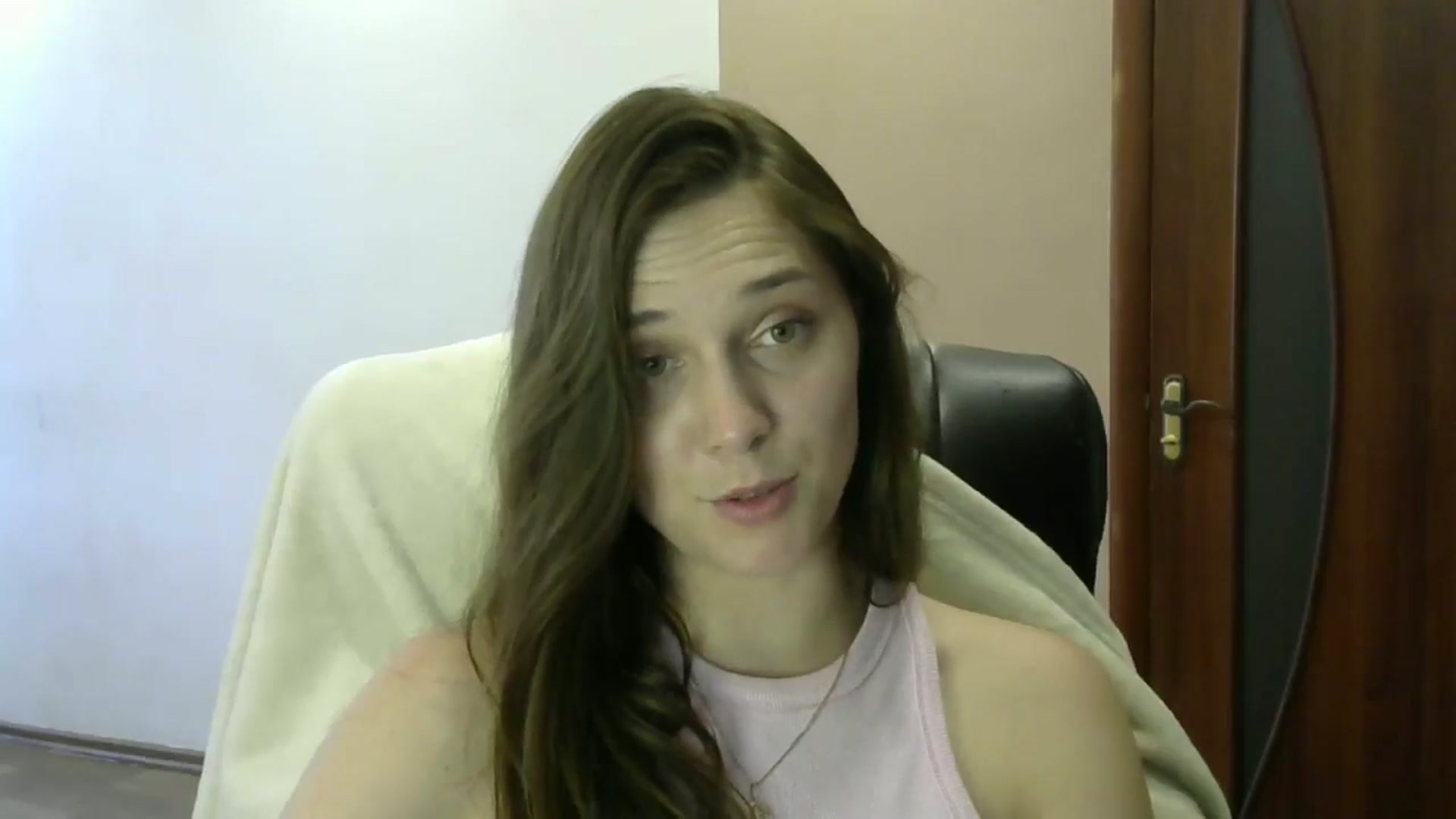 Gallery image thumbnail from HaleyReed's myfreecams stream on, 05/31/2024, 13:32 image 16 of 20