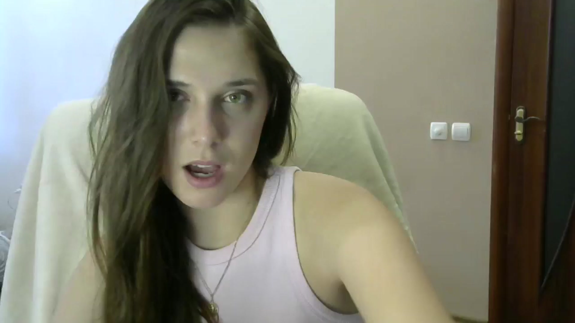 Gallery image thumbnail from HaleyReed's myfreecams stream on, 05/31/2024, 13:32 image 9 of 20