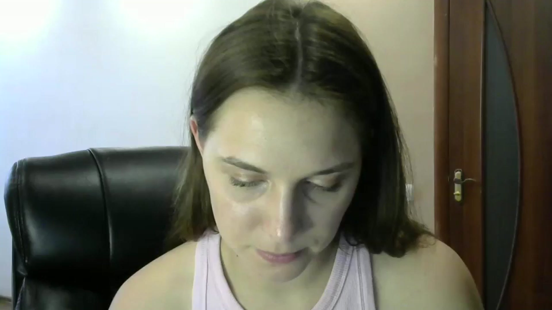 Gallery image thumbnail from HaleyReed's myfreecams stream on, 05/31/2024, 14:38 image 11 of 20