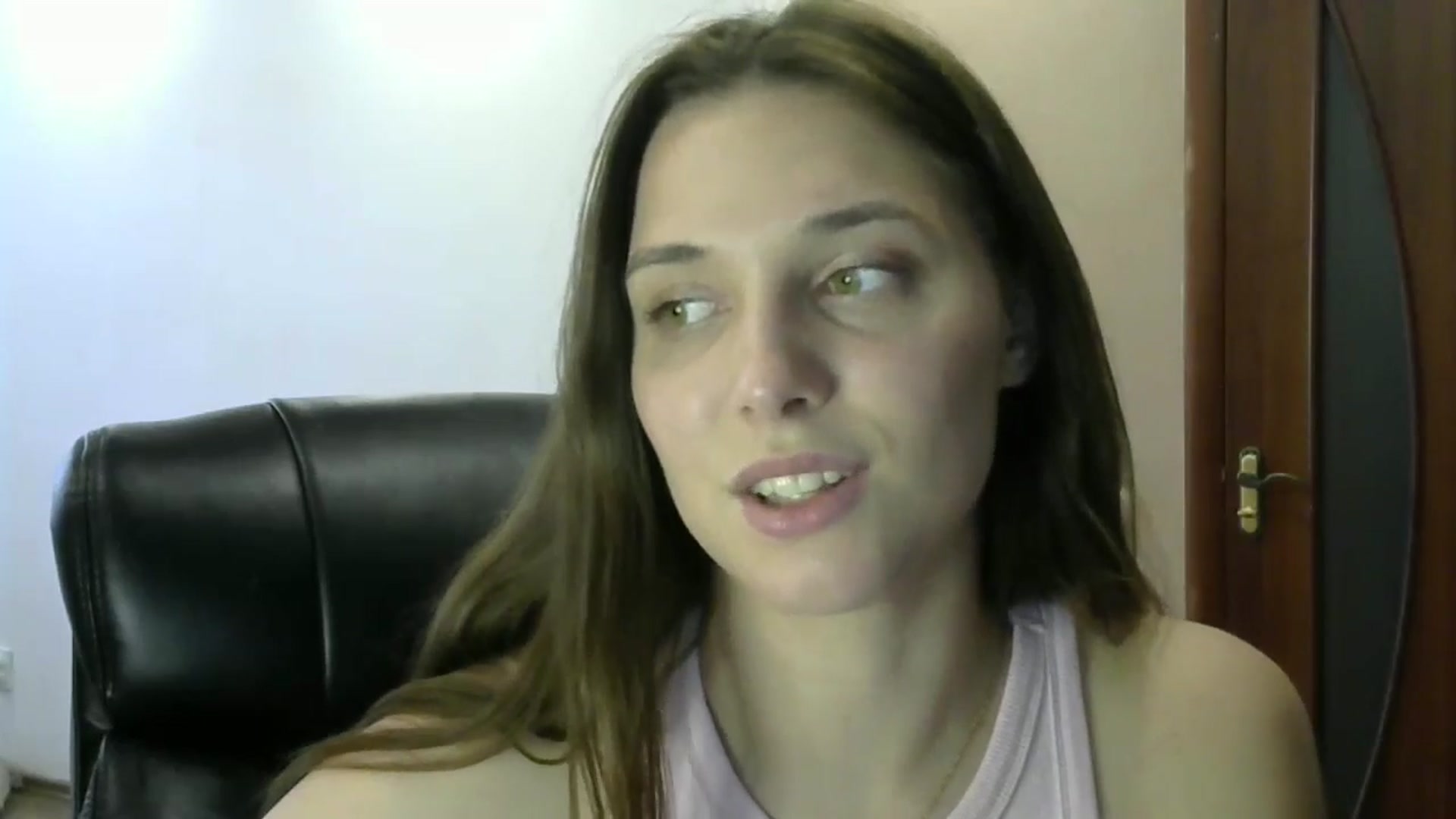 Gallery image thumbnail from HaleyReed's myfreecams stream on, 05/31/2024, 14:38 image 15 of 20
