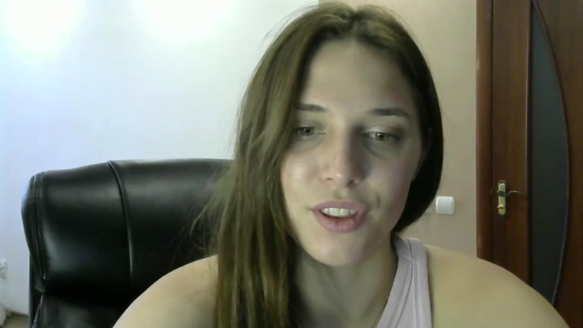 Gallery image thumbnail from HaleyReed's myfreecams stream on, 05/31/2024, 14:38 image 18 of 20