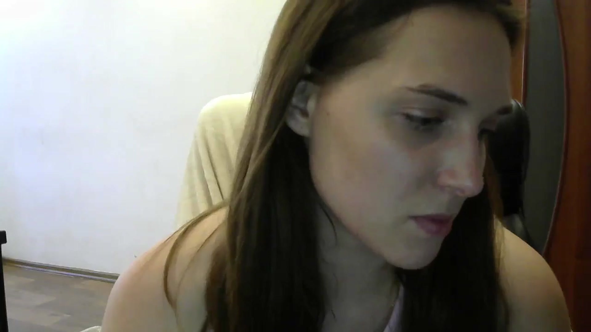 Gallery image thumbnail from HaleyReed's myfreecams stream on, 05/31/2024, 15:12 image 17 of 20