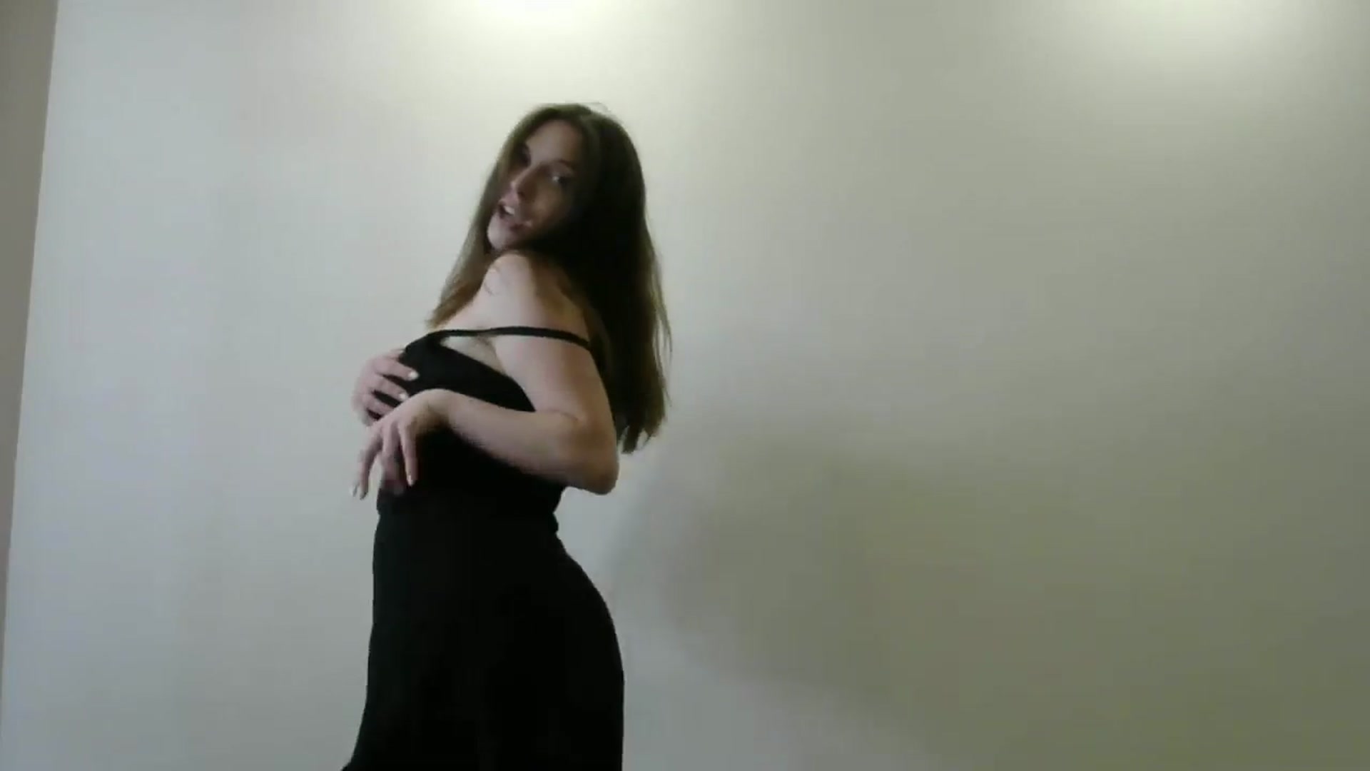 Gallery image thumbnail from HaleyReed's myfreecams stream on, 06/02/2024, 09:55 image 10 of 20