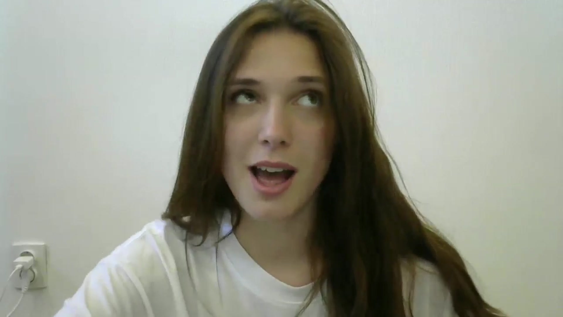 Gallery image thumbnail from HaleyReed's myfreecams stream on, 06/02/2024, 12:41 image 14 of 20