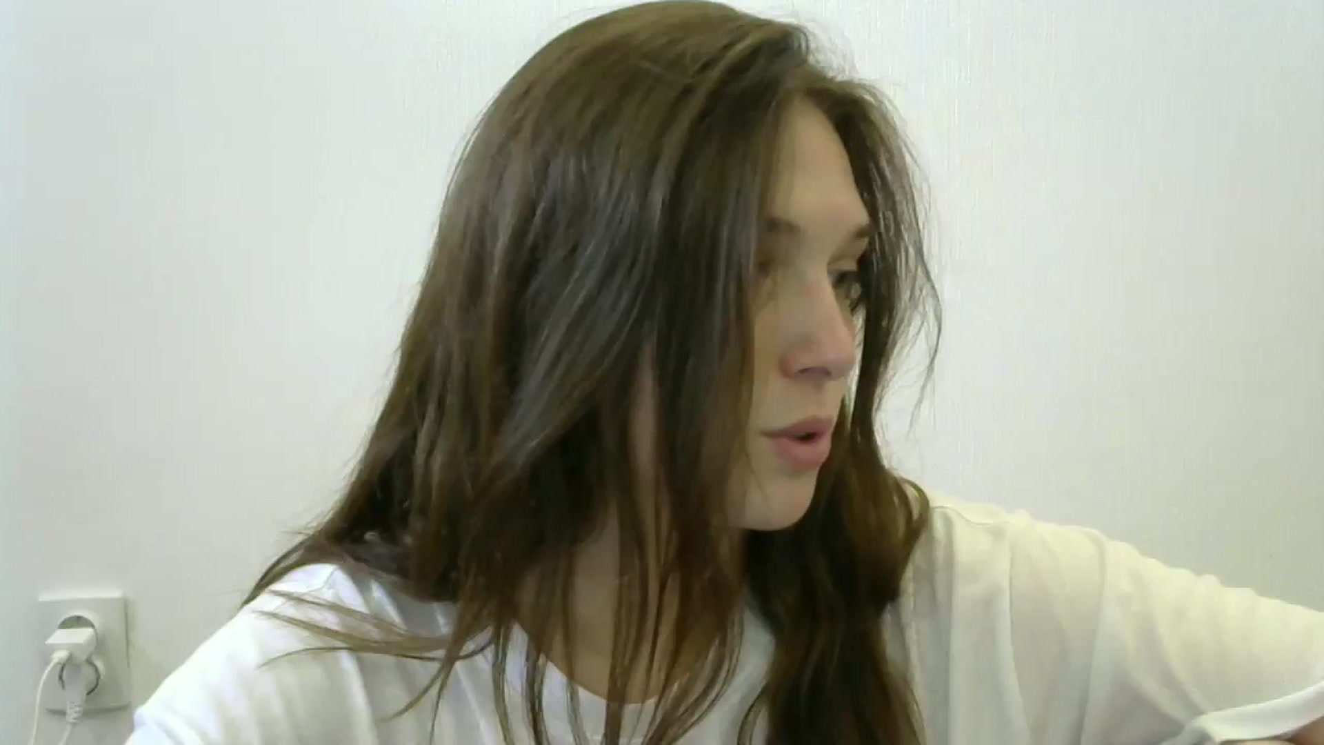 Gallery image thumbnail from HaleyReed's myfreecams stream on, 06/02/2024, 13:23 image 6 of 20