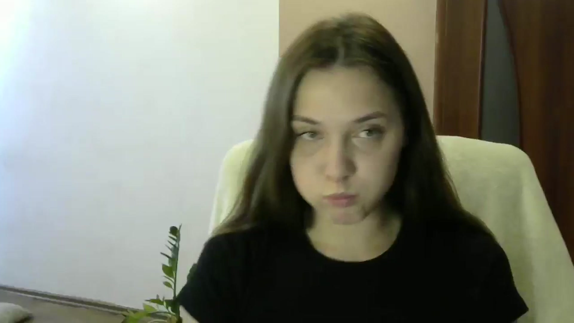 Gallery image thumbnail from HaleyReed's myfreecams stream on, 06/03/2024, 07:25 image 10 of 20