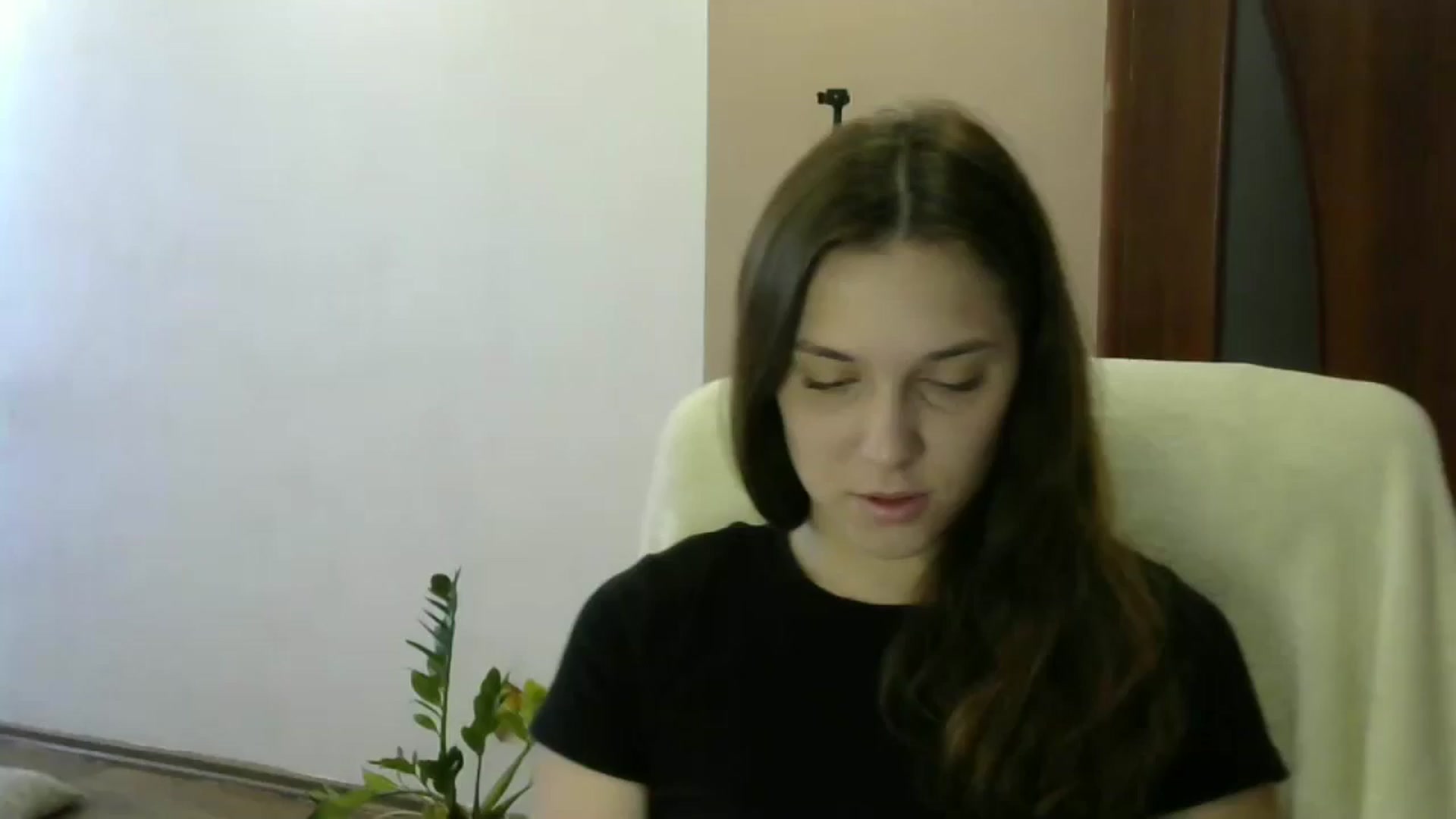 Gallery image thumbnail from HaleyReed's myfreecams stream on, 06/03/2024, 07:25 image 12 of 20