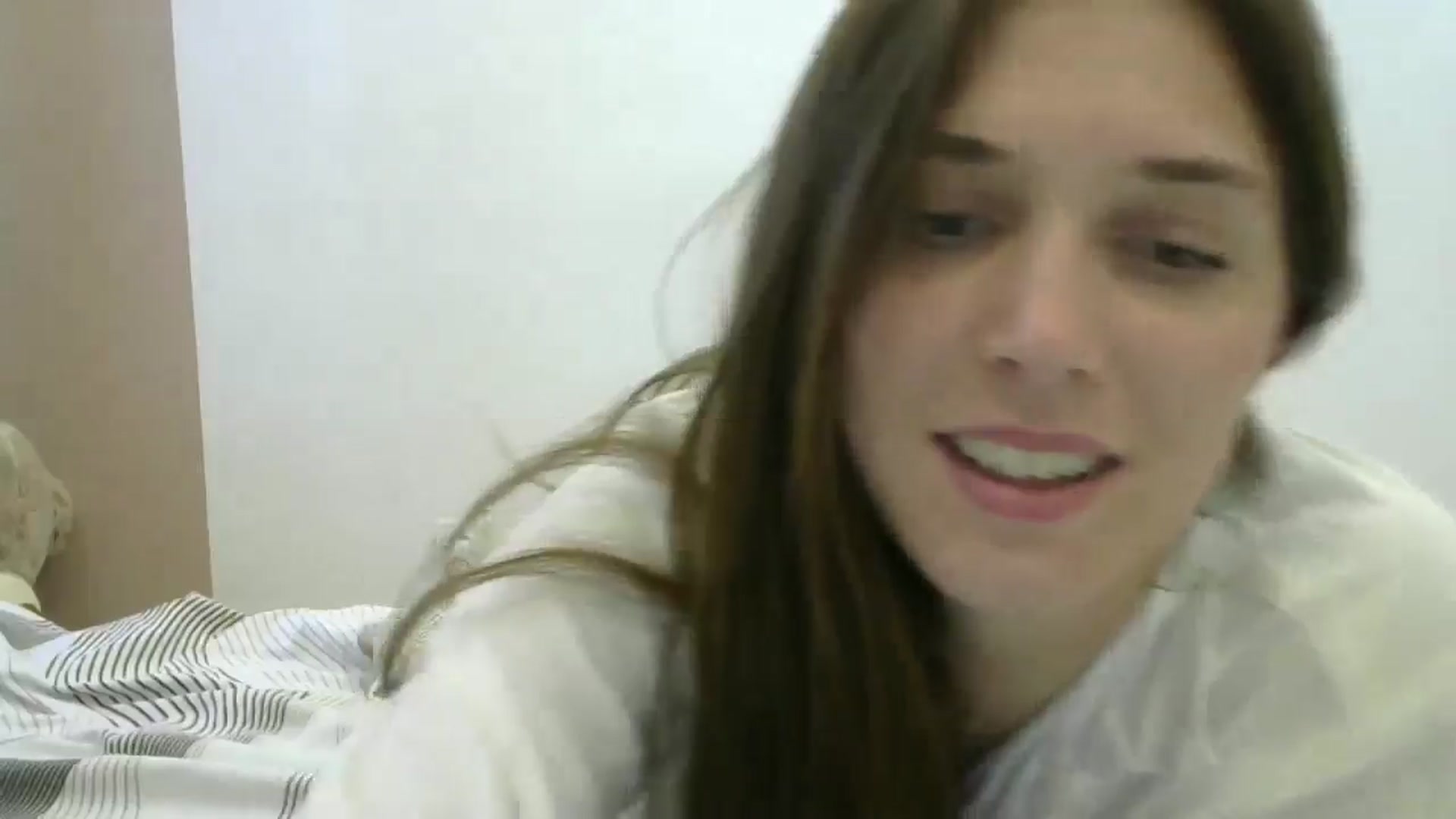 Gallery image thumbnail from HaleyReed's myfreecams stream on, 06/03/2024, 14:38 image 15 of 20