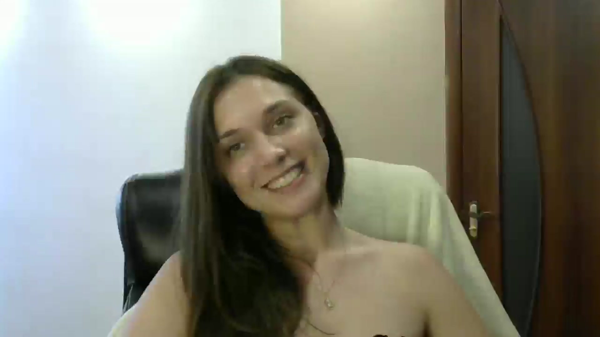 Gallery image thumbnail from HaleyReed's myfreecams stream on, 06/05/2024, 15:49 image 8 of 20