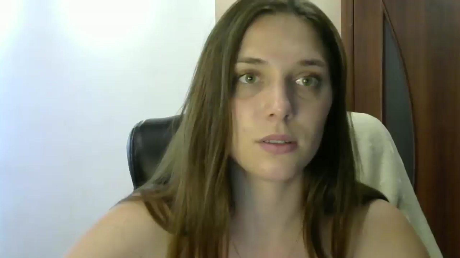 Gallery image thumbnail from HaleyReed's myfreecams stream on, 06/05/2024, 16:00 image 16 of 20