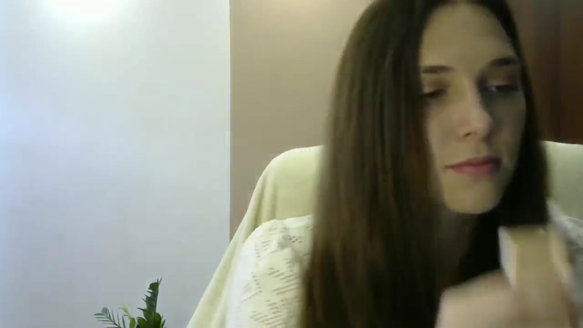 Gallery image thumbnail from HaleyReed's myfreecams stream on, 06/06/2024, 12:46 image 2 of 20