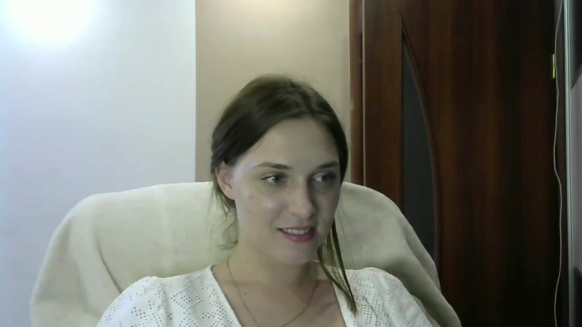 Gallery image thumbnail from HaleyReed's myfreecams stream on, 06/06/2024, 14:35 image 9 of 20