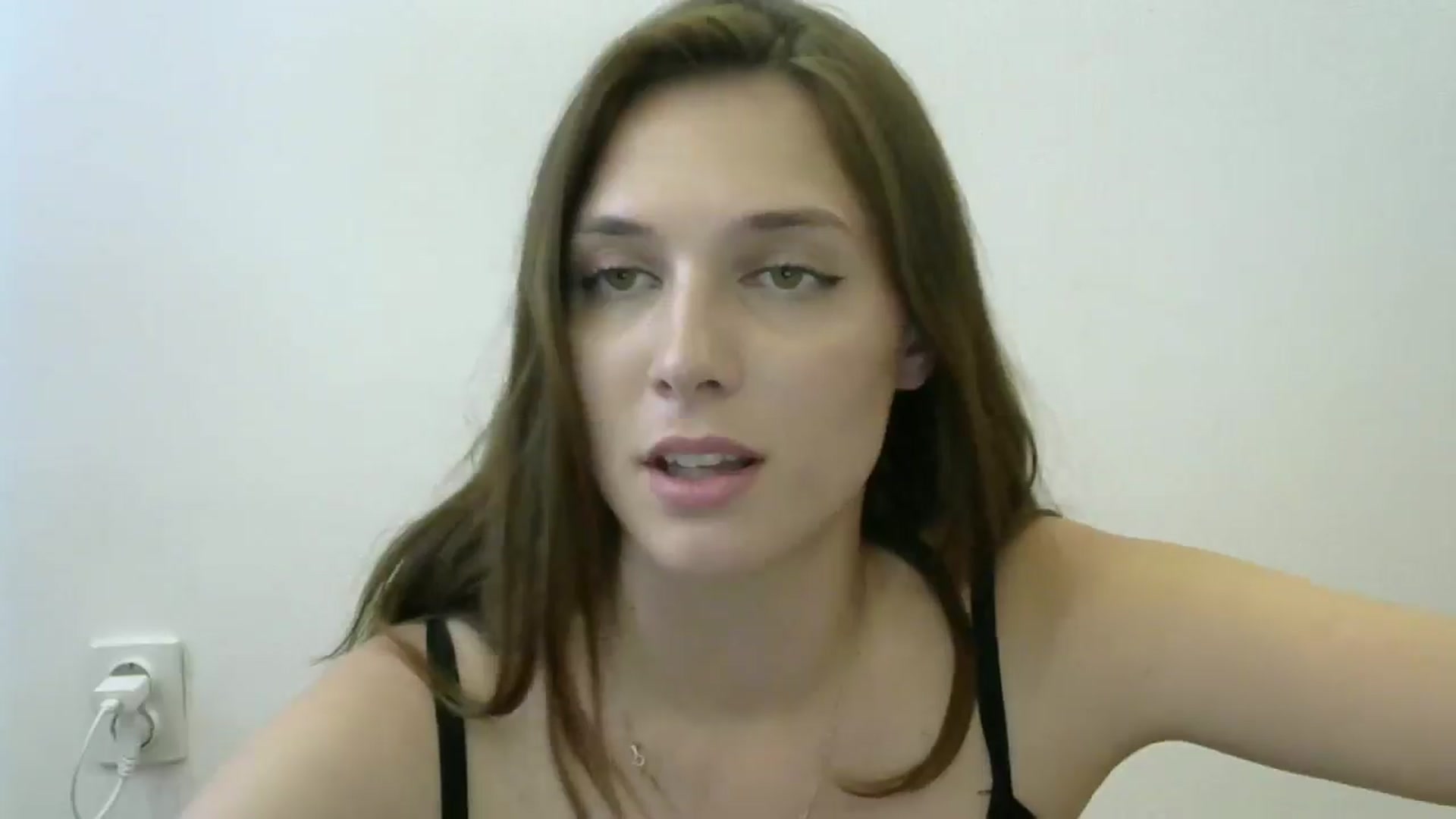 Gallery image thumbnail from HaleyReed's myfreecams stream on, 06/10/2024, 12:13 image 9 of 20