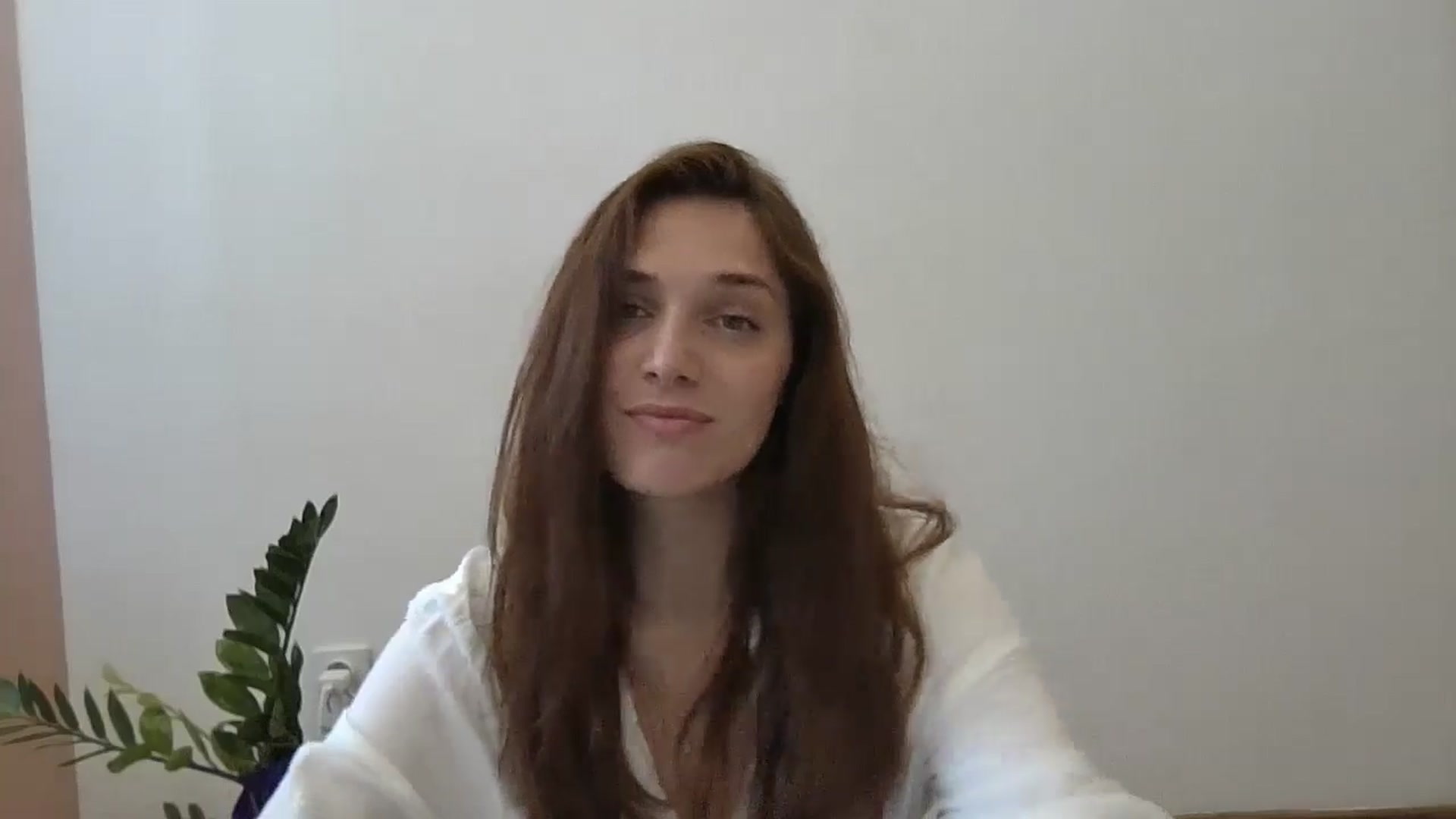 Gallery image thumbnail from HaleyReed's myfreecams stream on, 06/11/2024, 09:28 image 6 of 20