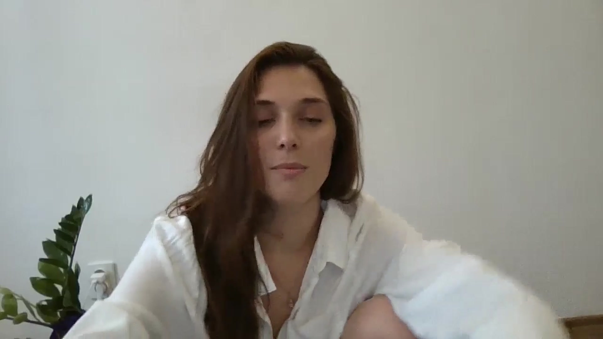 Gallery image thumbnail from HaleyReed's myfreecams stream on, 06/11/2024, 11:01 image 17 of 20