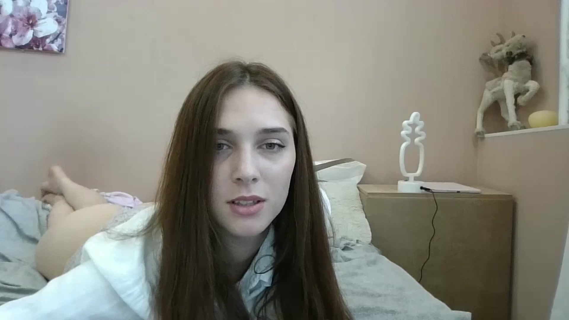 Gallery image thumbnail from HaleyReed's myfreecams stream on, 06/12/2024, 12:26 image 6 of 20