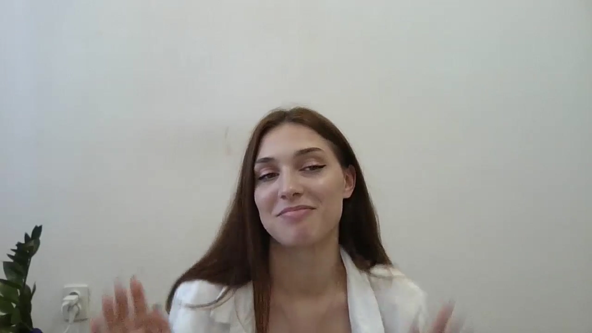 Gallery image thumbnail from HaleyReed's myfreecams stream on, 06/12/2024, 13:19 image 20 of 20