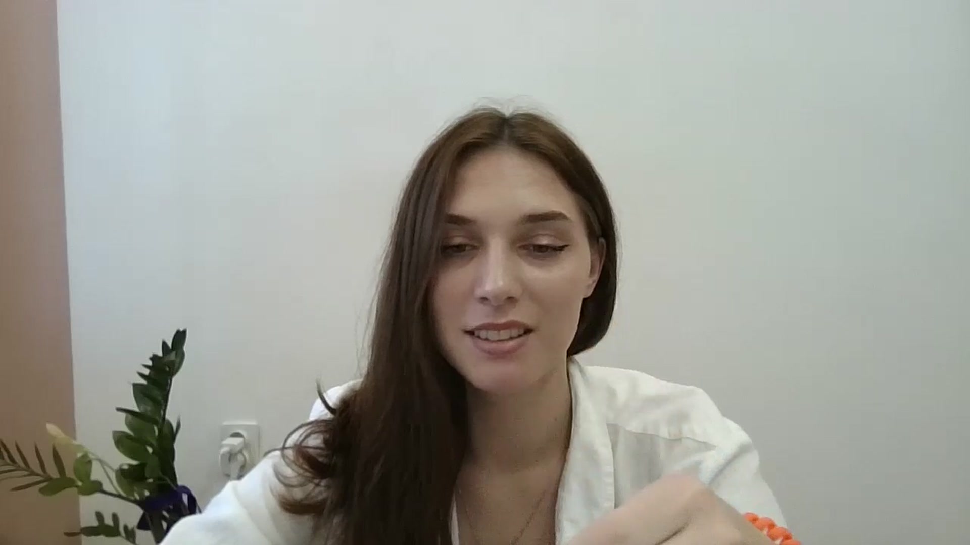 Gallery image thumbnail from HaleyReed's myfreecams stream on, 06/12/2024, 13:19 image 7 of 20