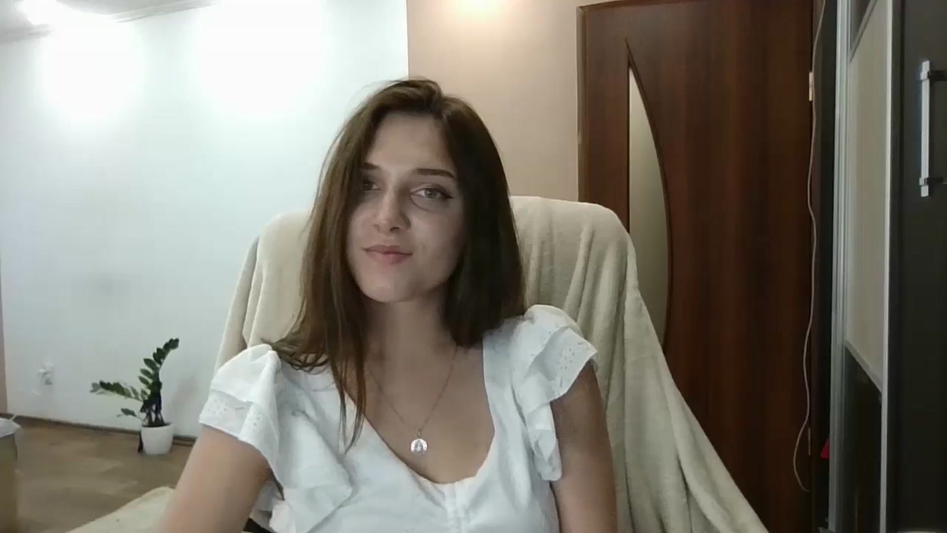 Gallery image thumbnail from HaleyReed's myfreecams stream on, 06/12/2024, 16:15 image 11 of 20