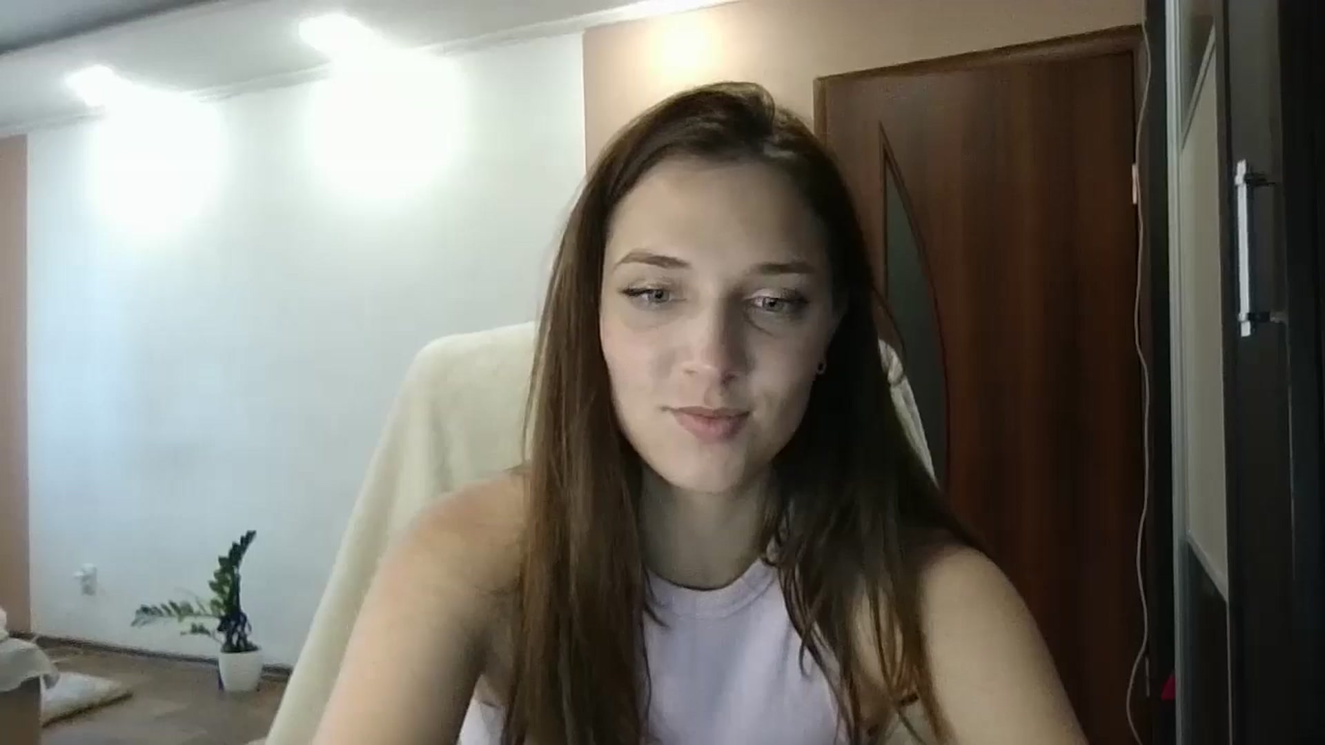 Gallery image thumbnail from HaleyReed's myfreecams stream on, 06/13/2024, 15:08 image 8 of 20