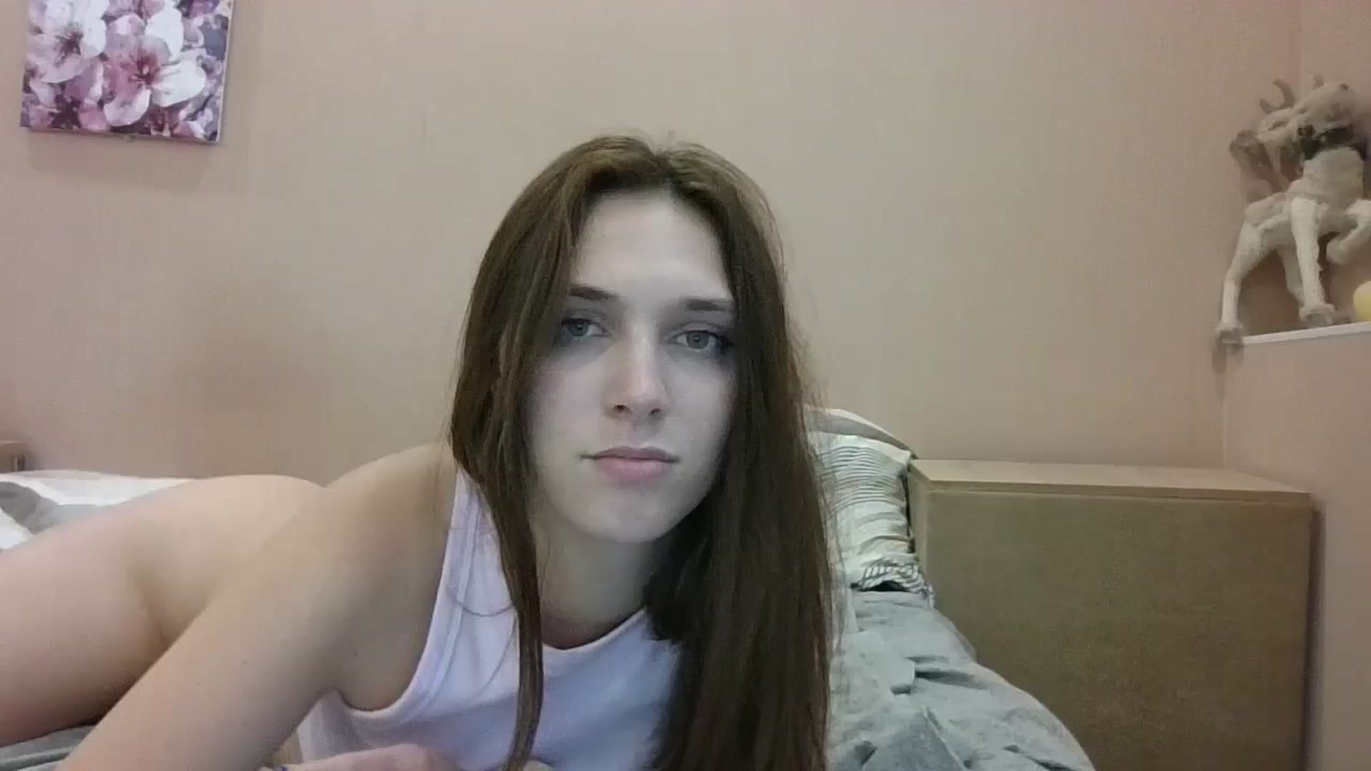 Gallery image thumbnail from HaleyReed's myfreecams stream on, 06/13/2024, 17:13 image 19 of 20