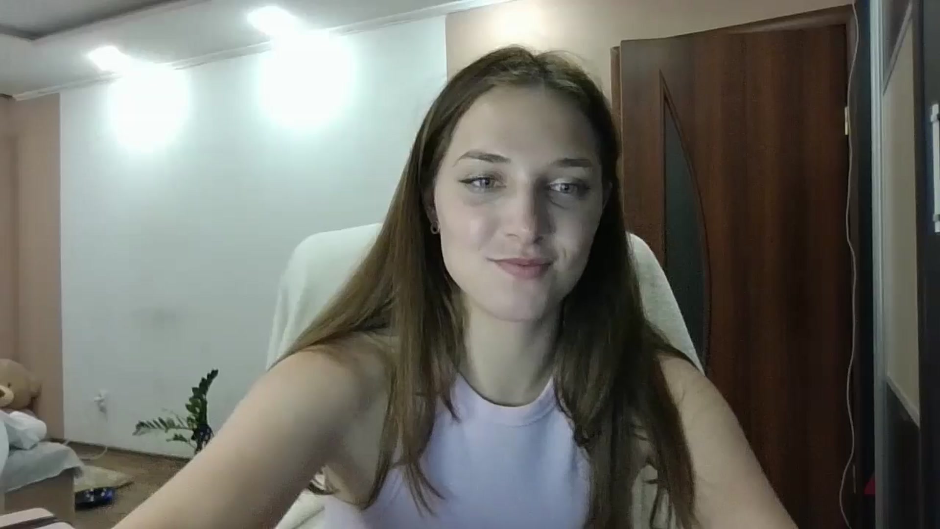 Gallery image thumbnail from HaleyReed's myfreecams stream on, 06/13/2024, 18:05 image 12 of 20