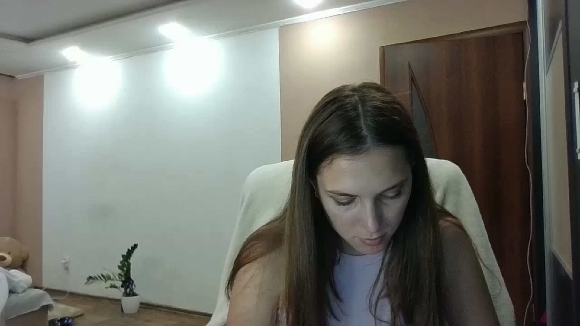 Gallery image thumbnail from HaleyReed's myfreecams stream on, 06/13/2024, 18:05 image 8 of 20