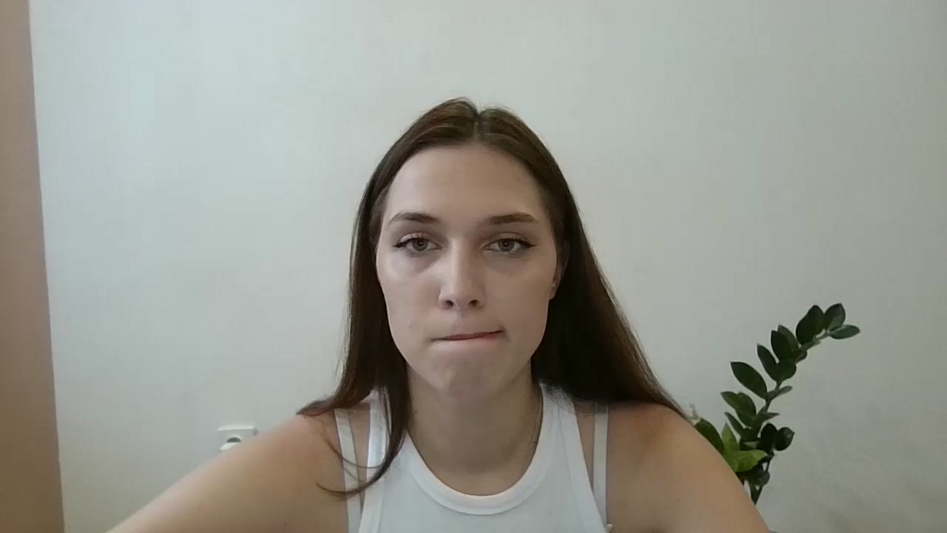 Gallery image thumbnail from HaleyReed's myfreecams stream on, 06/14/2024, 11:02 image 1 of 20
