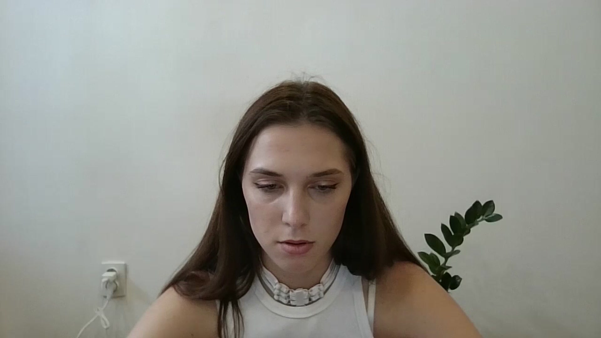 Gallery image thumbnail from HaleyReed's myfreecams stream on, 06/14/2024, 12:25 image 20 of 20