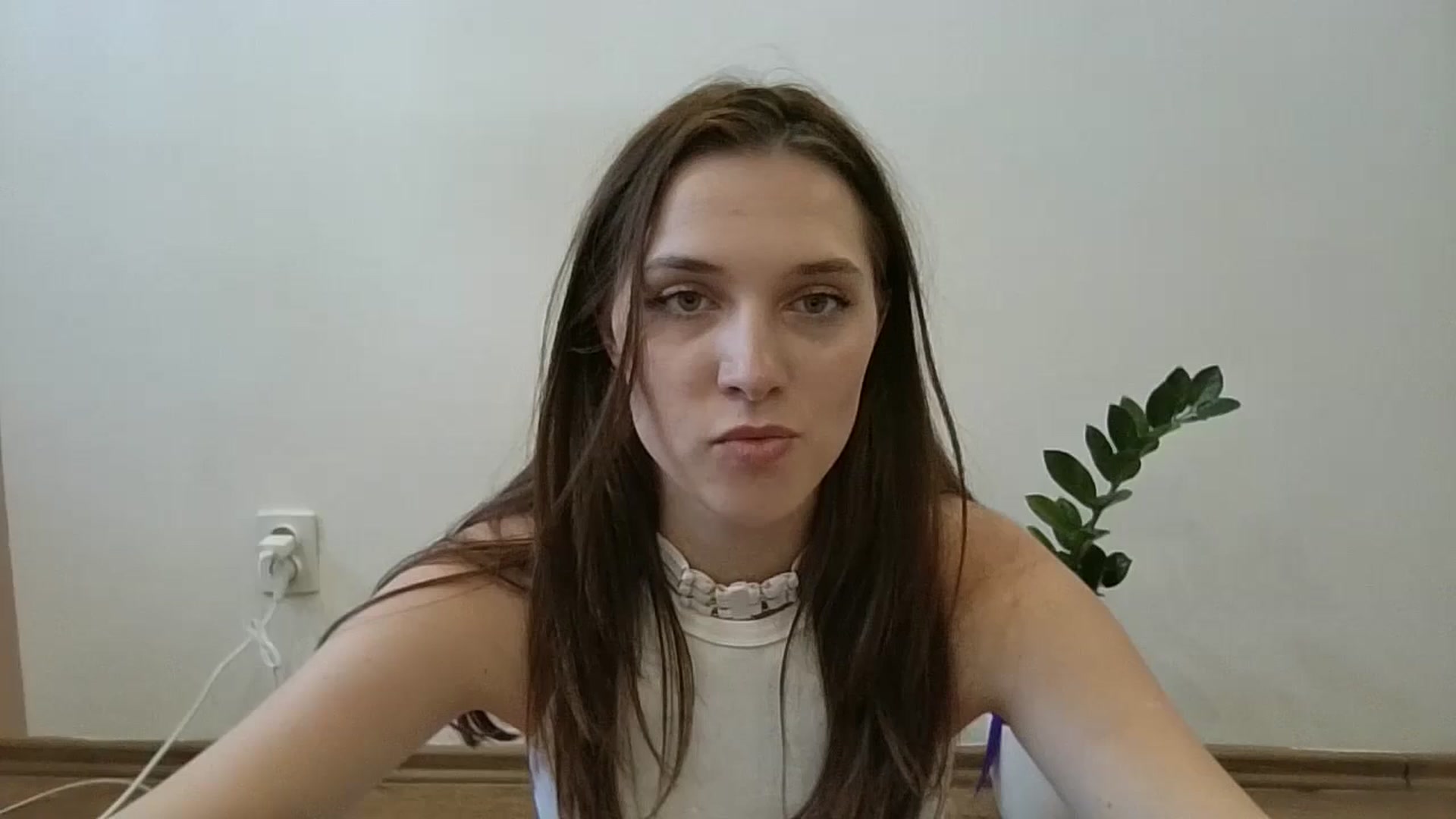 Gallery image thumbnail from HaleyReed's myfreecams stream on, 06/14/2024, 13:27 image 15 of 20
