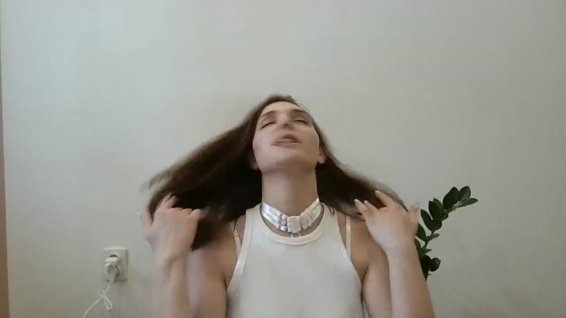 Gallery image thumbnail from HaleyReed's myfreecams stream on, 06/14/2024, 13:27 image 12 of 20