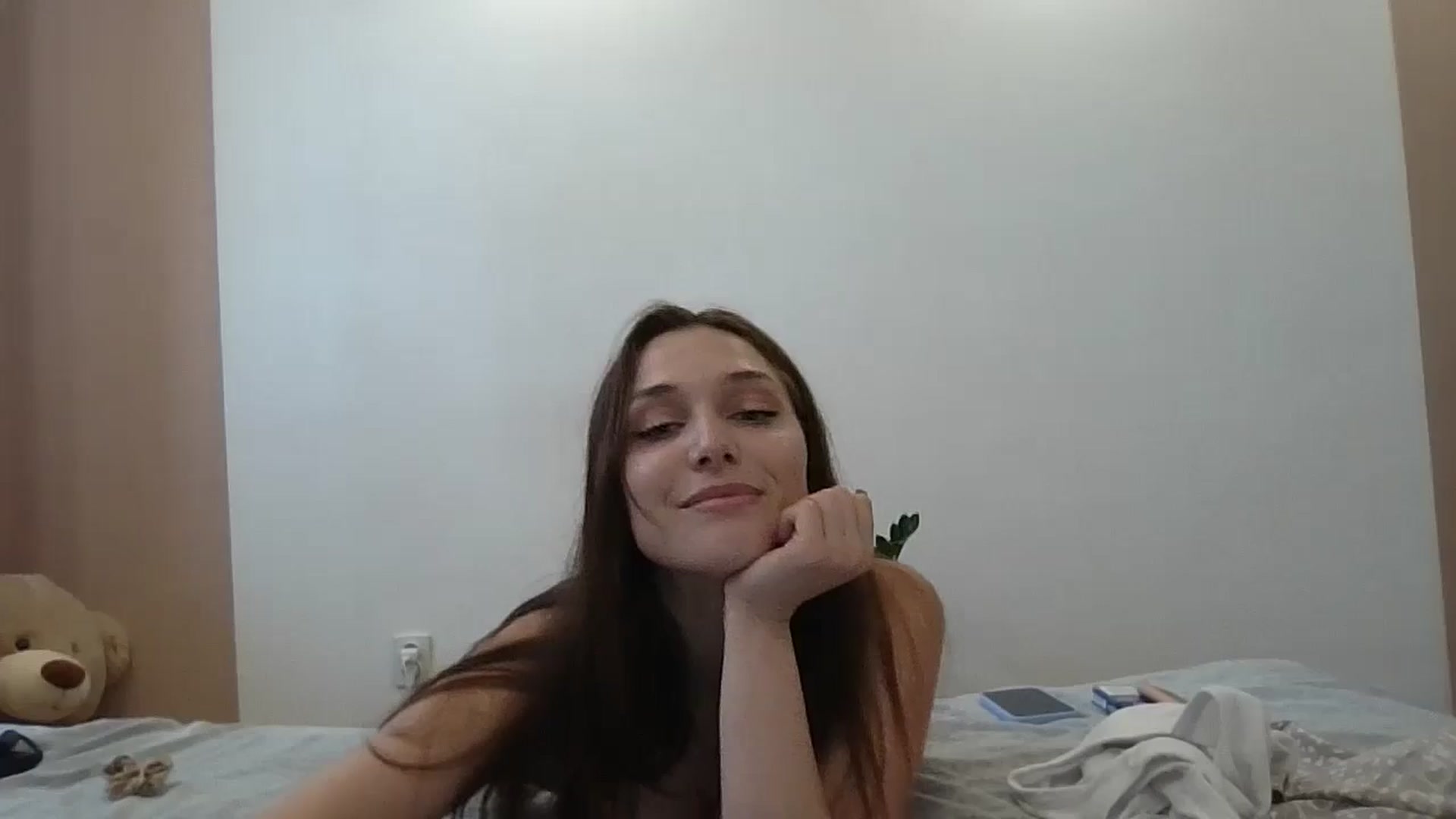 Gallery image thumbnail from HaleyReed's myfreecams stream on, 06/14/2024, 13:58 image 17 of 20