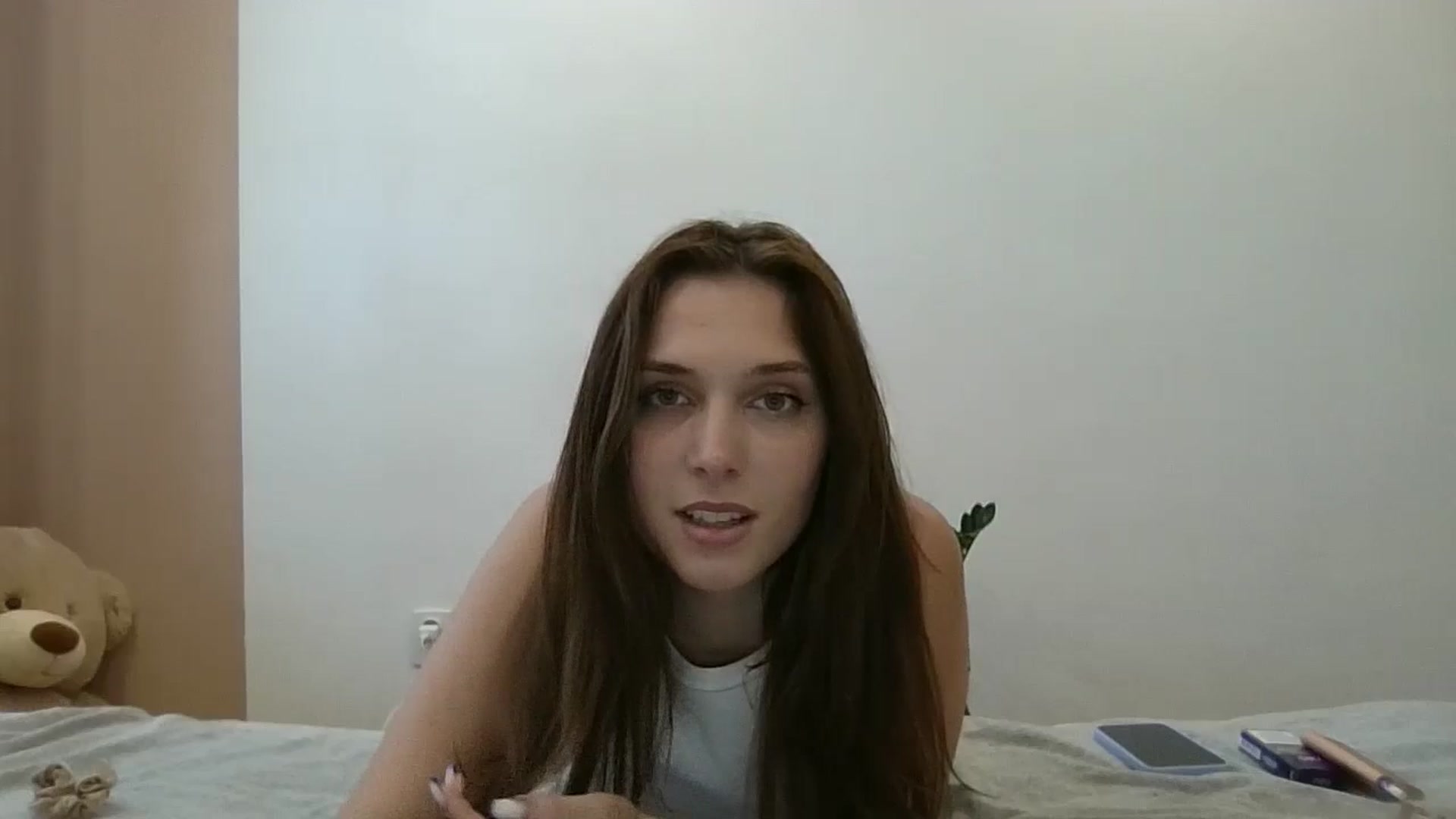 Gallery image thumbnail from HaleyReed's myfreecams stream on, 06/14/2024, 13:58 image 19 of 20