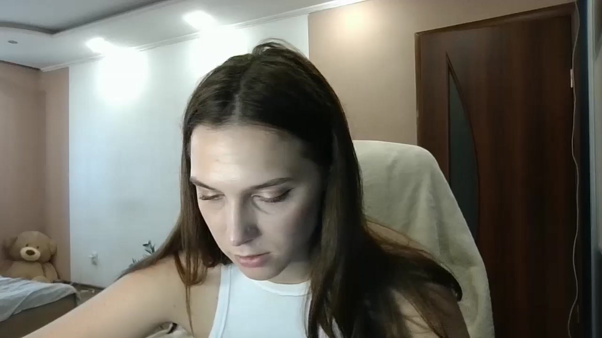 Gallery image thumbnail from HaleyReed's myfreecams stream on, 06/14/2024, 14:27 image 3 of 20